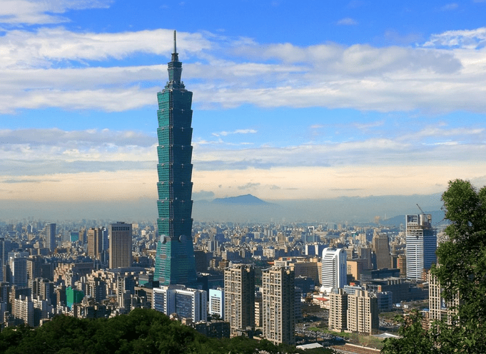 差一天就满40,穆斯莱拉刷新自己保持的乌拉圭队史最年长出场纪录
